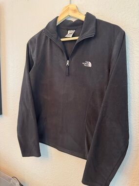 The North Face Black Quarter-Zip Fleece Pullover Womens Small